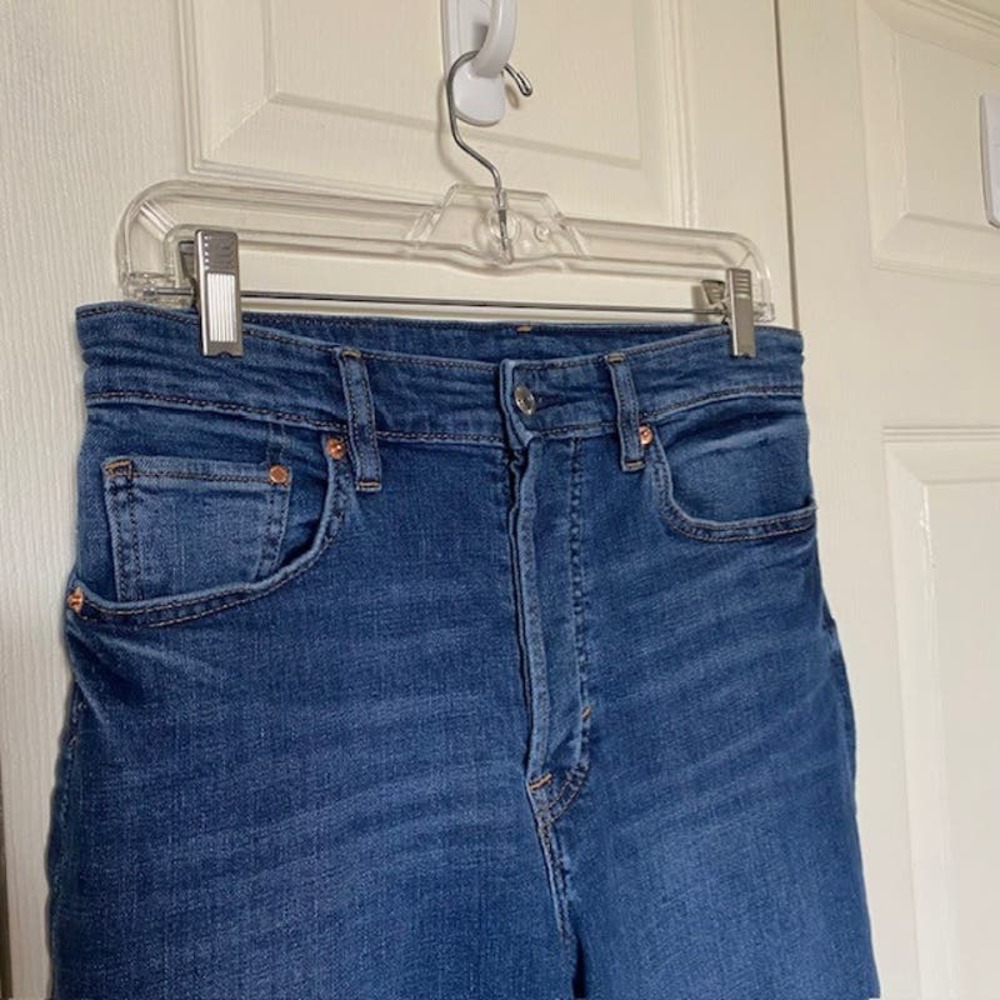 & Denim Mom Jeans Women's 8 Blue Straight Leg High‎ Rise Button Fly - Picture 4 of 10